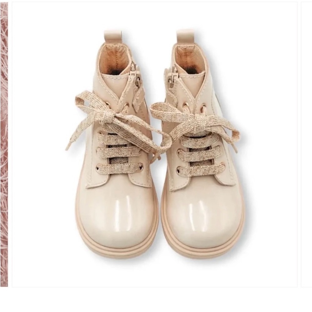 Amati steps brand 
Kids Cream Lace-Up Boots